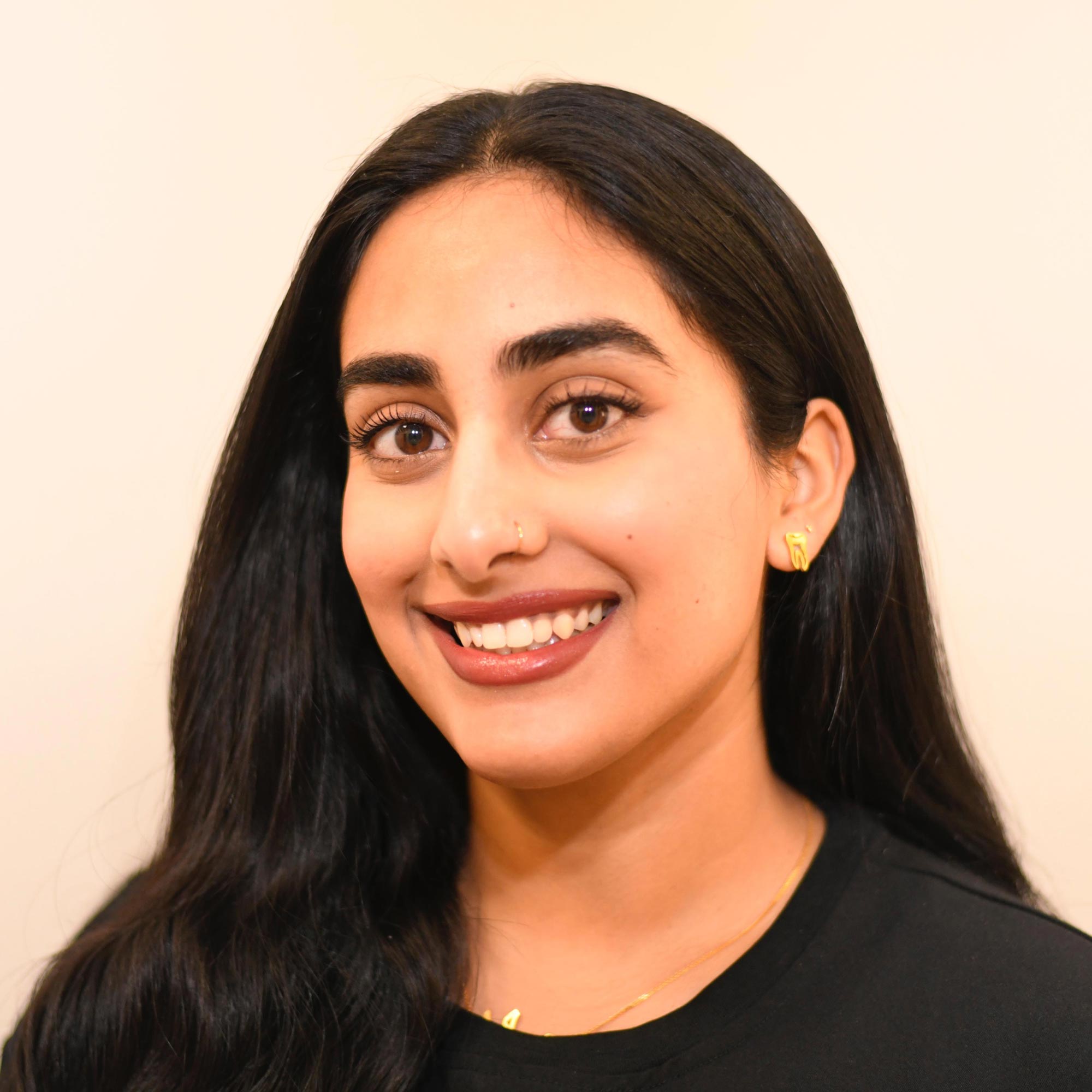 Dr Sara Quereshi